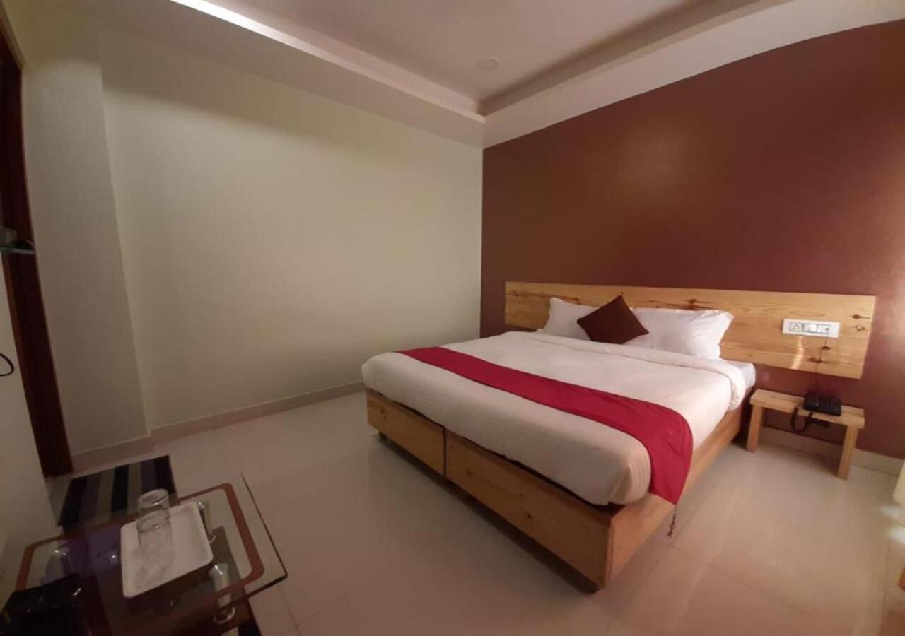 Hotel Yoga Retreat By Queens Valley Rishikesh Luaran gambar